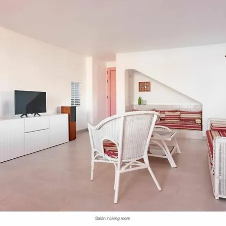 Precioso En La Muralla Roja - 0221 Кальпе