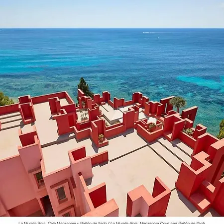 Precioso En La Muralla Roja - 0221